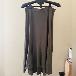Boden High Low Skirt in Deep Olive